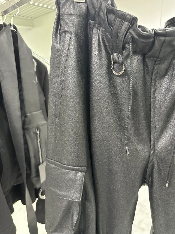 (ͽ���ʡ�10������11������ͽ��/kiryuyrik������奦����奦/Emboss Silley Jersey Cargo Pants/Black