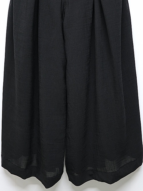 THE ONENESSͥ/Bio Voil Drape Slacks/Black