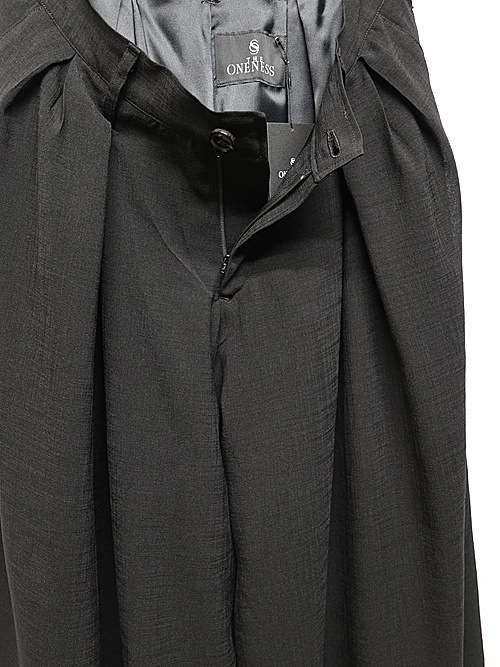 THE ONENESSͥ/Bio Voil Drape Slacks/Black