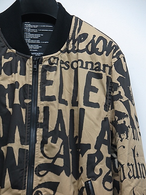 �㴰���nude:masahiko maruyama ���̡���:�ޥ��ҥ��ޥ���/LOGO COLLAGE PRINT OVERSIZED BOMBER JACKET/Beige-Black