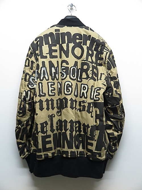 �㴰���nude:masahiko maruyama ���̡���:�ޥ��ҥ��ޥ���/LOGO COLLAGE PRINT OVERSIZED BOMBER JACKET/Beige-Black