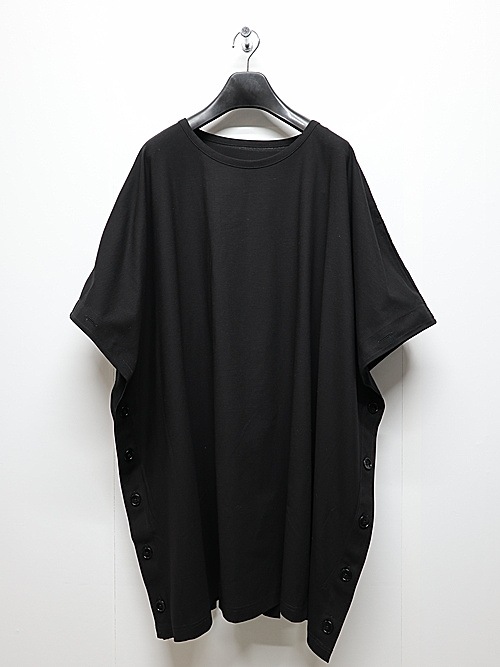 Ground Y�����饦��ɥ磻/30 HARD TWIST STRETCH JERSEY SIDE BUTTON BIG SHORT SLEEVED T/BLACK