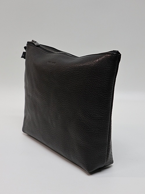 wjk֥른/KOBE LEATHER big poach/black