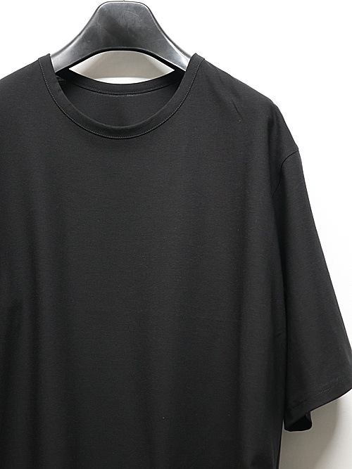 Ground Y�����饦��ɥ磻/30 HARD TWIST STRETCH JERSEY LEFT SIDE CUT OUT SHORT SLEEVED T/BLACK