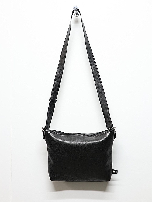 wjk֥른/KOBE LEATHER sacoche/black
