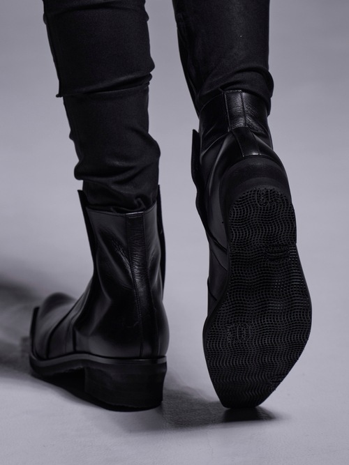 (ͽ���ʡ�12������ͽ��/kiryuyrik������奦����奦/Cow Hide Middle Boots/Black