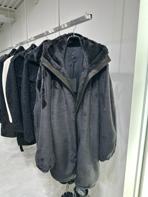 (ͽ���ʡ�11������12������ͽ��/kiryuyrik������奦����奦/Fur Mods Coat/Black