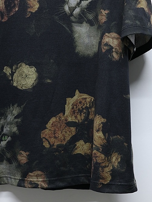 LAD MUSICIANå ߥ塼/30/2 T-CLOTH ROSE+CAT BIG T/BLACK BEIGE