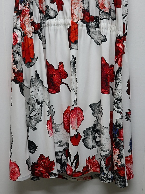 (ͽ���ʡ�4��5������ͽ��/THE ONENESS�������ͥ�/THEONENESS-FLORA Shirring Skirt/White