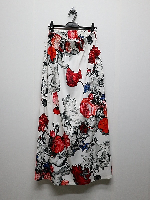 (ͽ���ʡ�4��5������ͽ��/THE ONENESS�������ͥ�/THEONENESS-FLORA Shirring Skirt/White