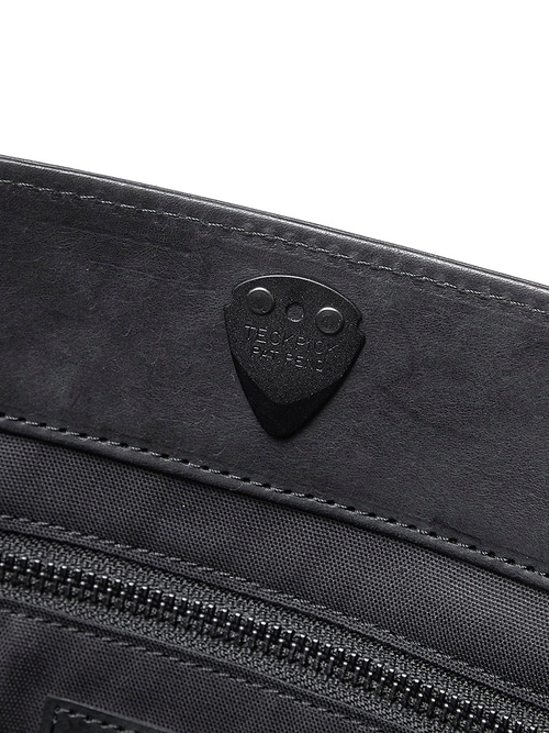 RIPVANWINKLE����åץ����󥦥��󥯥�/�����ꥢ�󥷥����� Steer Leather TOTE BAG/BLACK.