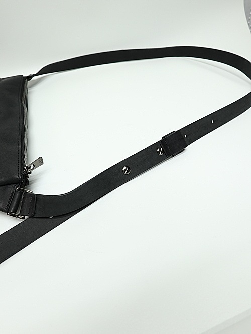 RIPVANWINKLE����åץ����󥦥��󥯥�/�����ꥢ�󥷥����� Steer Leather SACOCHE/BLACK.