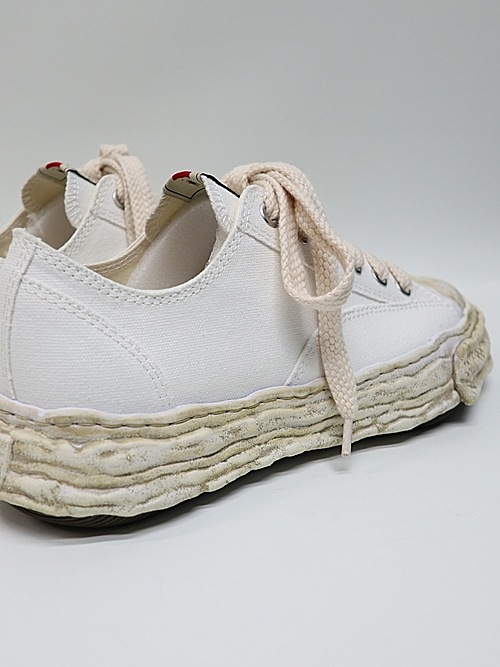 Maison MIHARA YASUHIRO/- PETERSON 23 - vintage color dyed original sole canvas low-top sneakers/ WHITE.