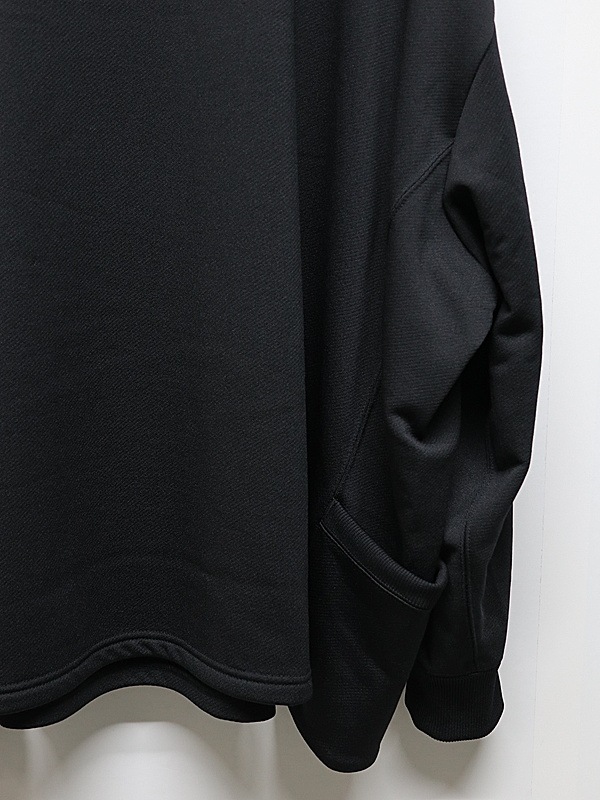 RIPVANWINKLE����åץ����󥦥��󥯥�/����Υ�롼�� PONCHO JERSEY/BLACK