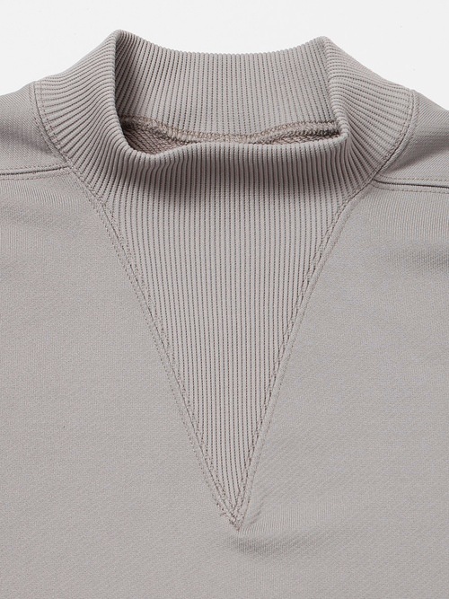 RIPVANWINKLE����åץ����󥦥��󥯥�/����Υ�롼�� PONCHO JERSEY/GREIGE