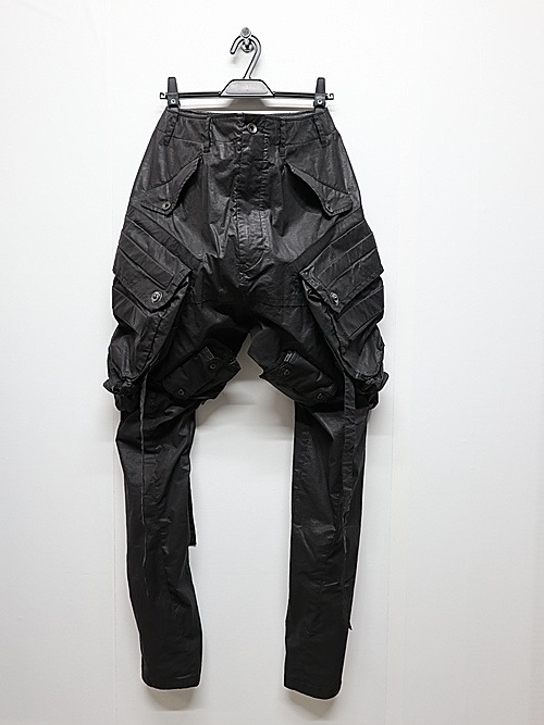 JULIUS����ꥦ��/COATED CLOTH TROUSERS17/BLACK