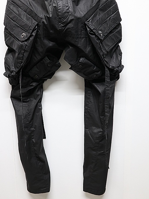 JULIUS����ꥦ��/COATED CLOTH TROUSERS17/BLACK