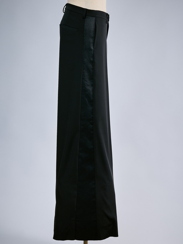 (ͽ���ʡ�5��6������ͽ��/THE ONENESS�������ͥ�/W-Satin Wide Slacks/Black