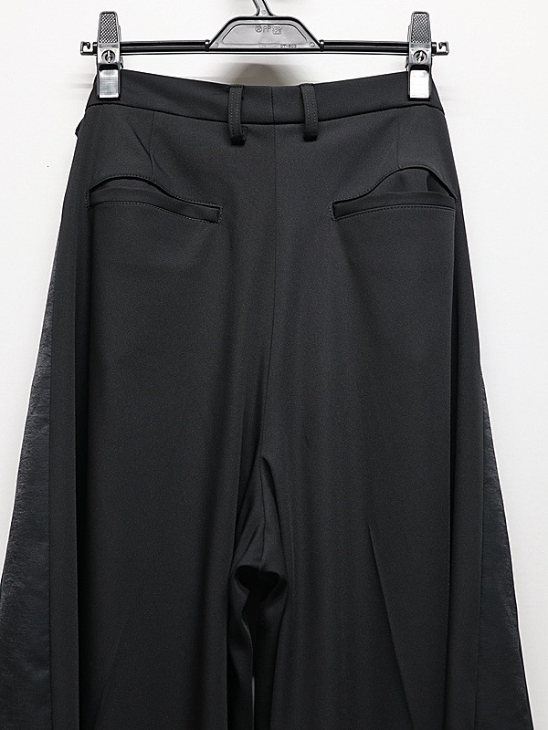 (ͽ���ʡ�5��6������ͽ��/THE ONENESS�������ͥ�/W-Satin Wide Slacks/Black