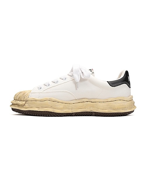Maison MIHARA YASUHIRO/rs - BLAKEY -vintage color dyed original sole canvas Low-Top sneakers/ WHITE.