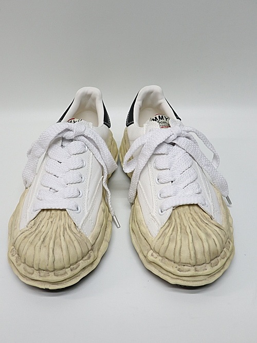 Maison MIHARA YASUHIRO/rs - BLAKEY -vintage color dyed original sole canvas Low-Top sneakers/ WHITE.
