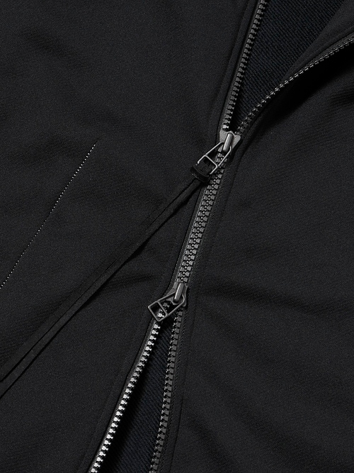 RIPVANWINKLE����åץ����󥦥��󥯥�/����Υ�롼�� TWIST ZIP UP JERSEY/BLACK