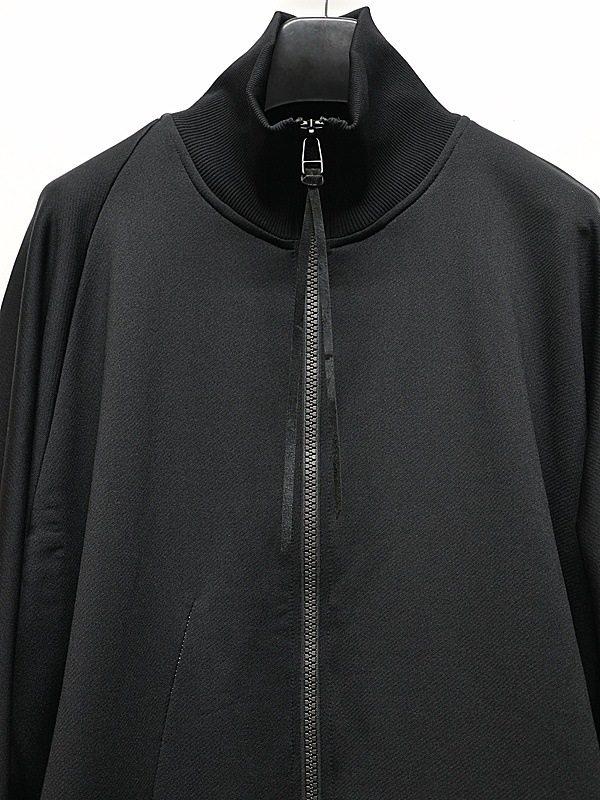 RIPVANWINKLE����åץ����󥦥��󥯥�/����Υ�롼�� TWIST ZIP UP JERSEY/BLACK