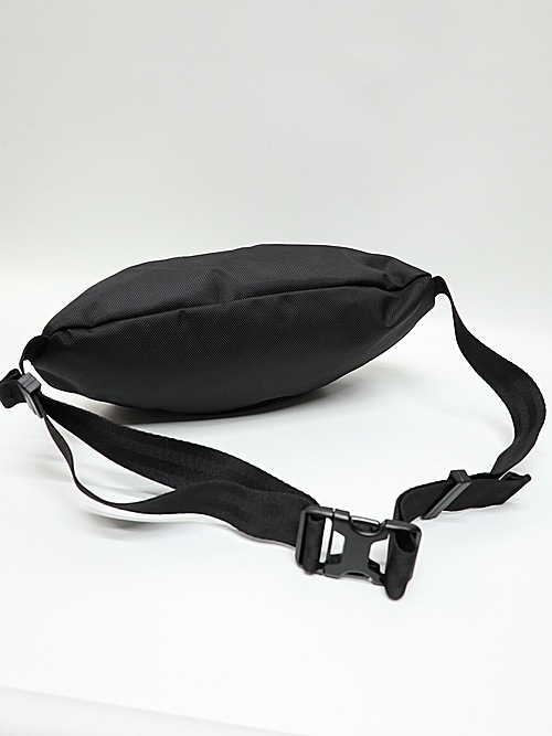 SALE30%OFF/Ground Y�����饦��ɥ磻/NEWERA Waist Bag/BLACK.