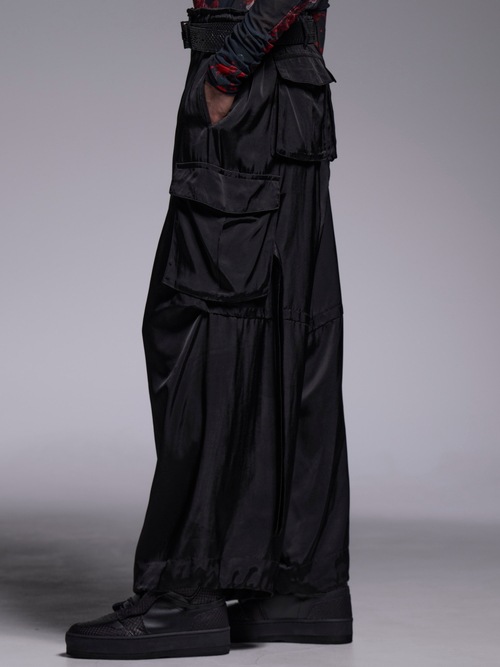 (ͽ���ʡ�7��8������ͽ��/kiryuyrik������奦����奦/Satin Cargo Pants/Black