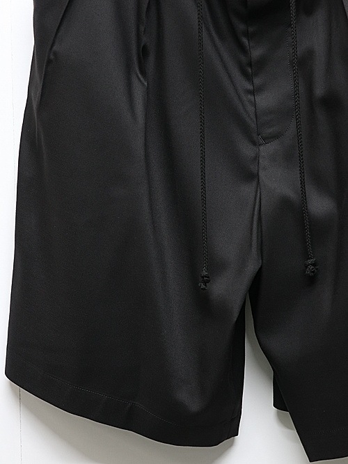 Ground Y�����饦��ɥ磻/TR TWILL TWO TUCK SHORT PANTS/BLACK