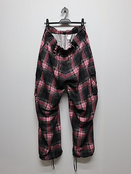 (ͽ���ʡ�7��8������ͽ��/kiryuyrik������奦����奦/Pink Check Twill Cargo Pants/Black&Pink