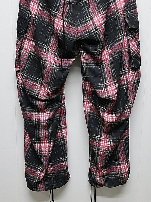 (ͽ���ʡ�7��8������ͽ��/kiryuyrik������奦����奦/Pink Check Twill Cargo Pants/Black&Pink