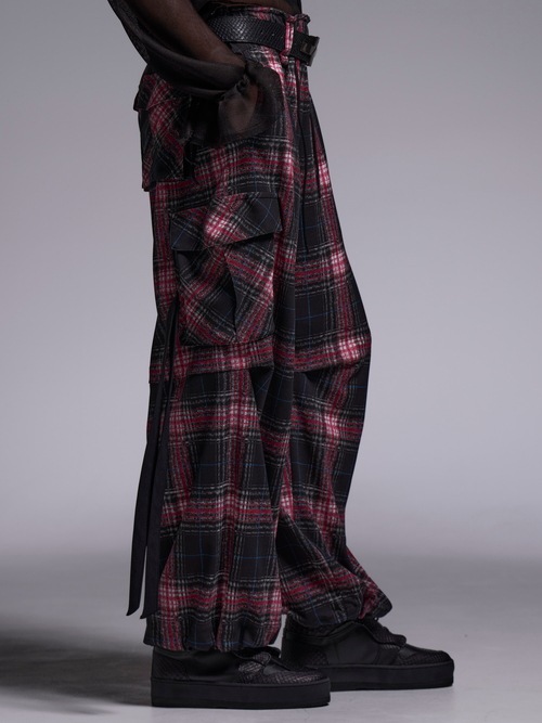 (ͽ���ʡ�7��8������ͽ��/kiryuyrik������奦����奦/Pink Check Twill Cargo Pants/Black&Pink