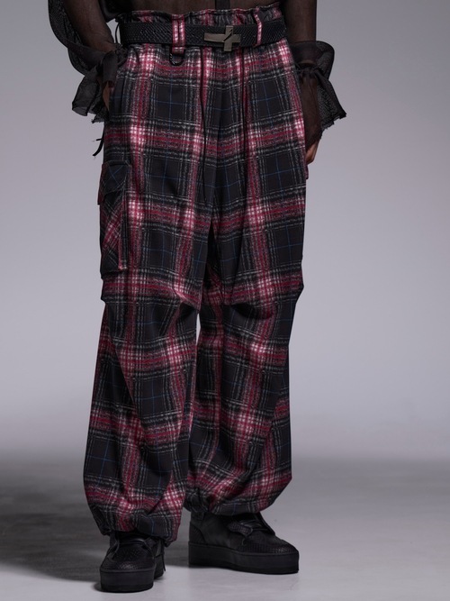 (ͽ���ʡ�7��8������ͽ��/kiryuyrik������奦����奦/Pink Check Twill Cargo Pants/Black&Pink