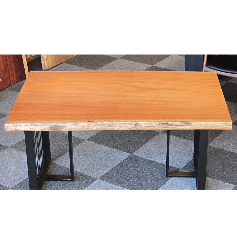 シンガポールマホガニー ダイニングテーブル 一枚板 オイル仕上げ