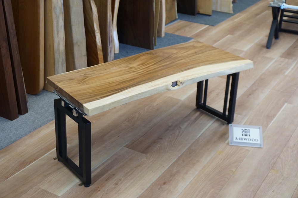 天然杉一枚板テーブル、ベンチ、ラック‼️蜜蝋クリーム仕上げ‼️ ベンチ | 大垣WOOD