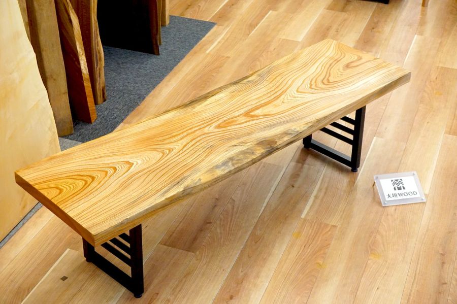天然杉一枚板テーブル、ベンチ、ラック‼️蜜蝋クリーム仕上げ‼️ ベンチ | 大垣WOOD