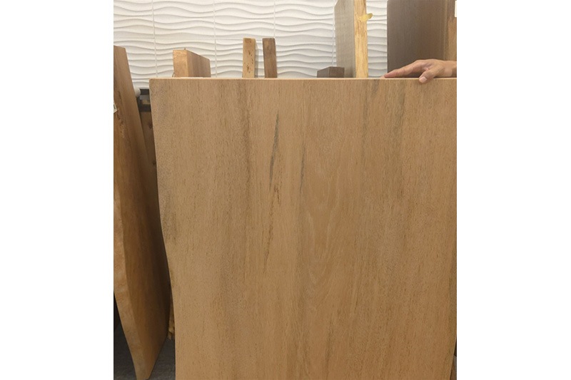 マンゴ 一枚板 ウレタン仕上げ | 一枚板/接ぎ板 | 大垣WOOD