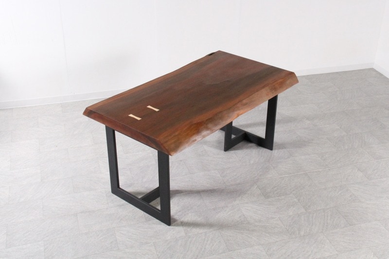 ゴールドニア 1枚板 オイル仕上げ 4人掛け