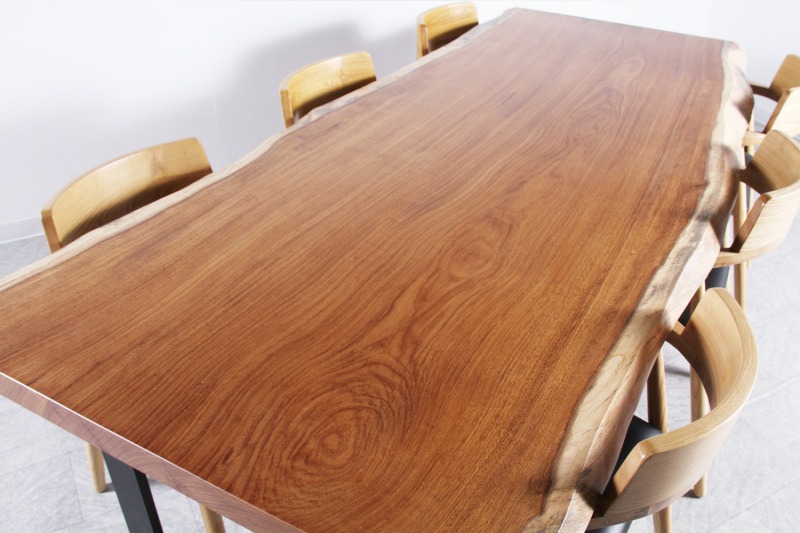 クウイラ(メルバウ) 1枚板 ウレタン仕上げ 6人掛け