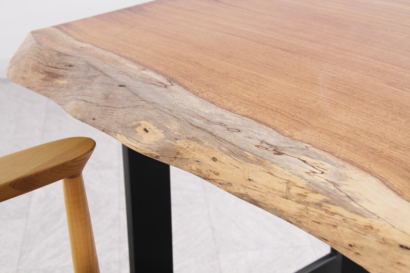 クウイラ(メルバウ) 1枚板 ウレタン仕上げ 6人掛け