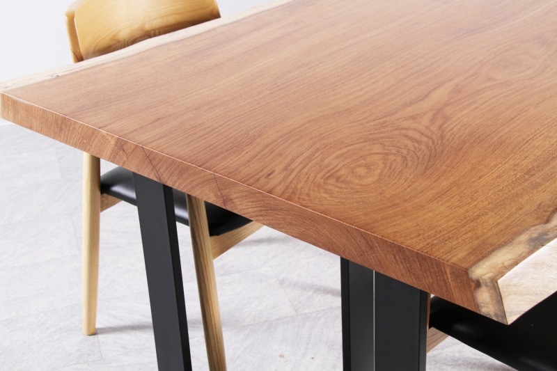 クウイラ(メルバウ) 1枚板 ウレタン仕上げ 6人掛け