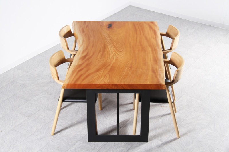 欅(けやき) 1枚板 オイル仕上げ 4人掛け