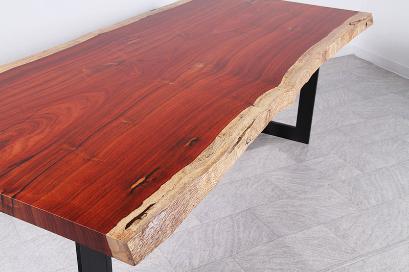 パドック 1枚板 ウレタン仕上げ 4-6人掛け