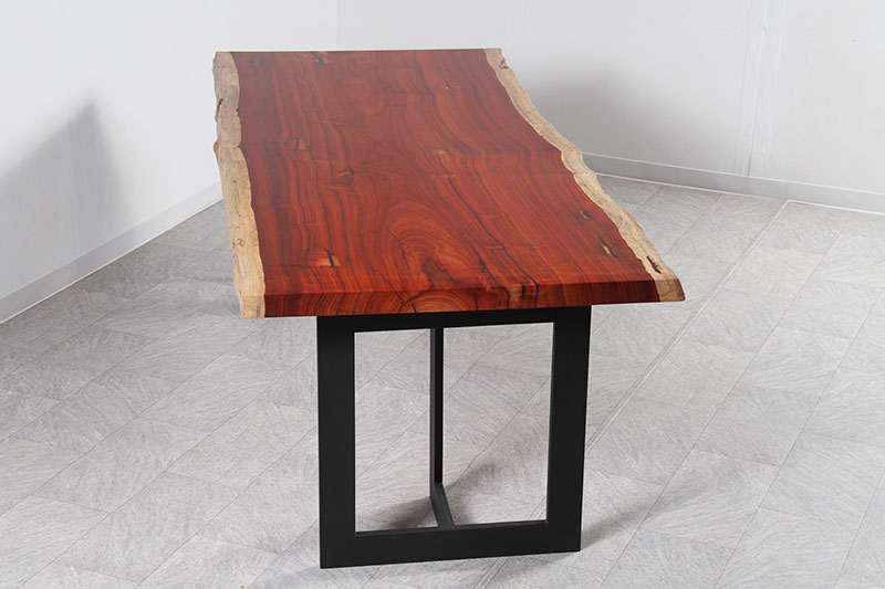 パドック 1枚板 ウレタン仕上げ 4-6人掛け