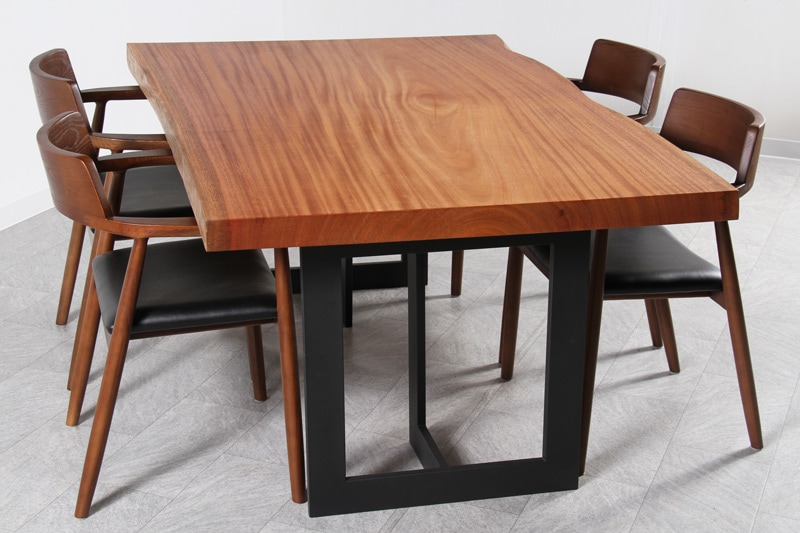 マホガニー 1枚板 オイル仕上げ 4人掛け | 一枚板テーブル | 大垣WOOD