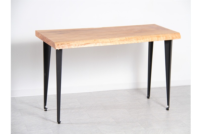 一枚板 栃 PCテーブル(アイアン脚付き)　　オイル仕上げ