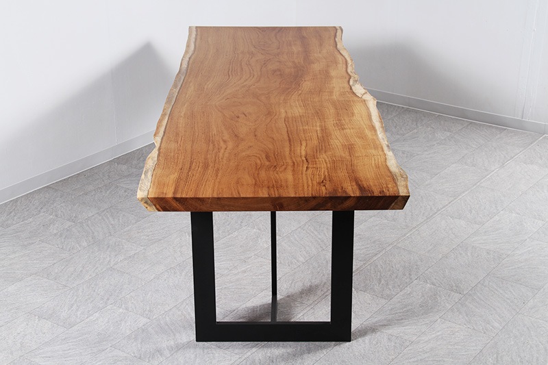 クウイラ(メルバウ) 1枚板 ウレタン仕上げ 6人掛け