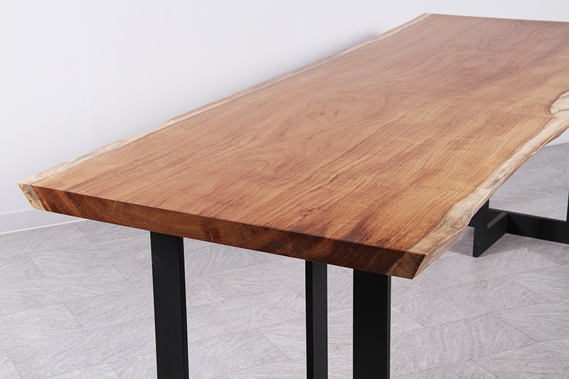 クウイラ(メルバウ) 1枚板 ウレタン仕上げ 6人掛け