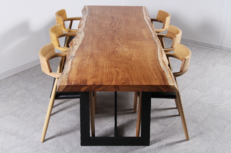 クウイラ(メルバウ) 1枚板 ウレタン仕上げ 6人掛け